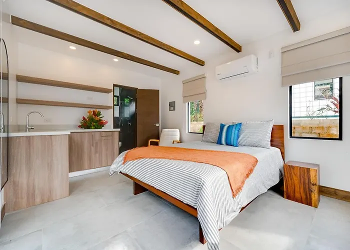 Pool, Walkable Location! Luxe Tamarindo 4Br Home